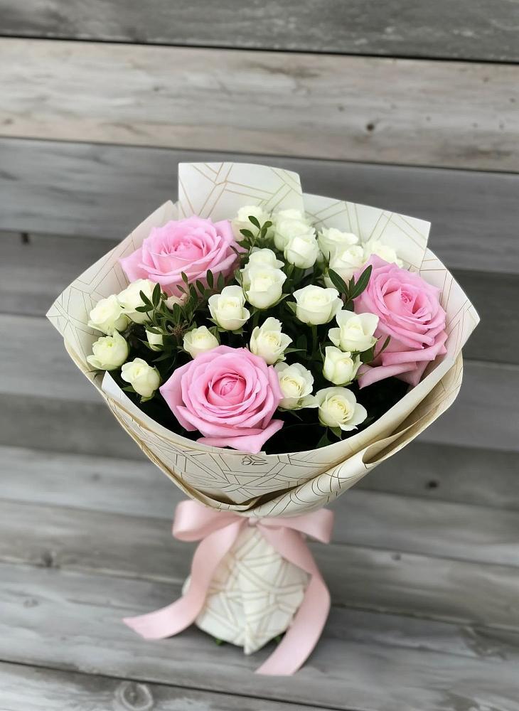 Букет цветов из: Розы в Нерль