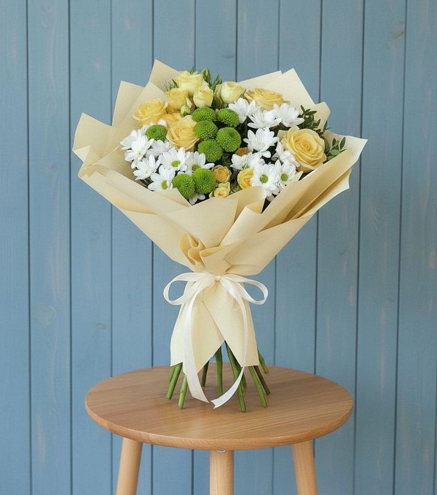 Букет цветов из: Хризантемы и Розы в Нерль