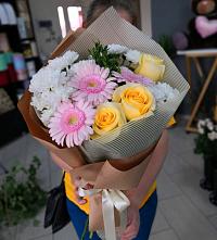 Букет цветов из:  Герберы, Розы и Хризантемы в Нерль