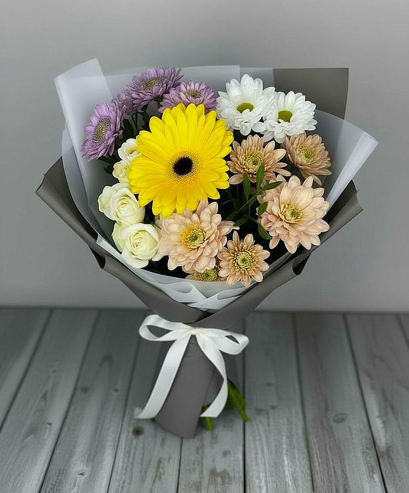 Букет цветов из: Розы, Герберы и Хризантемы в Нерль