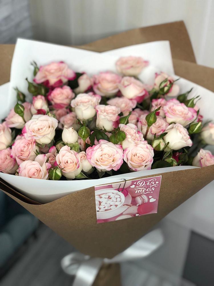 Букет цветов из: Розы в Нерль