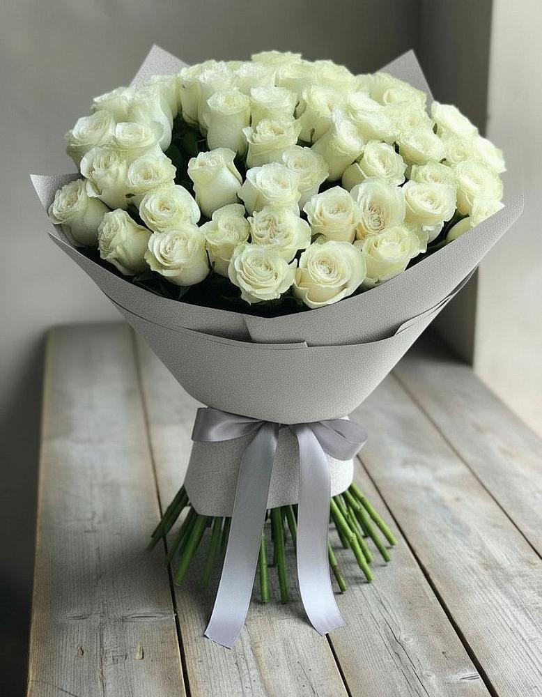 Букет 35 Белых роз в Нерль