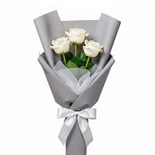 Букет 3 белые розы в Нерль