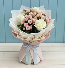 Букет цветов из:  Розы #REPLACE_PRED# Нерль