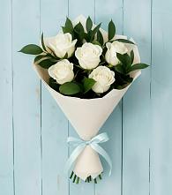 Букет цветов из:  Розы в Нерль