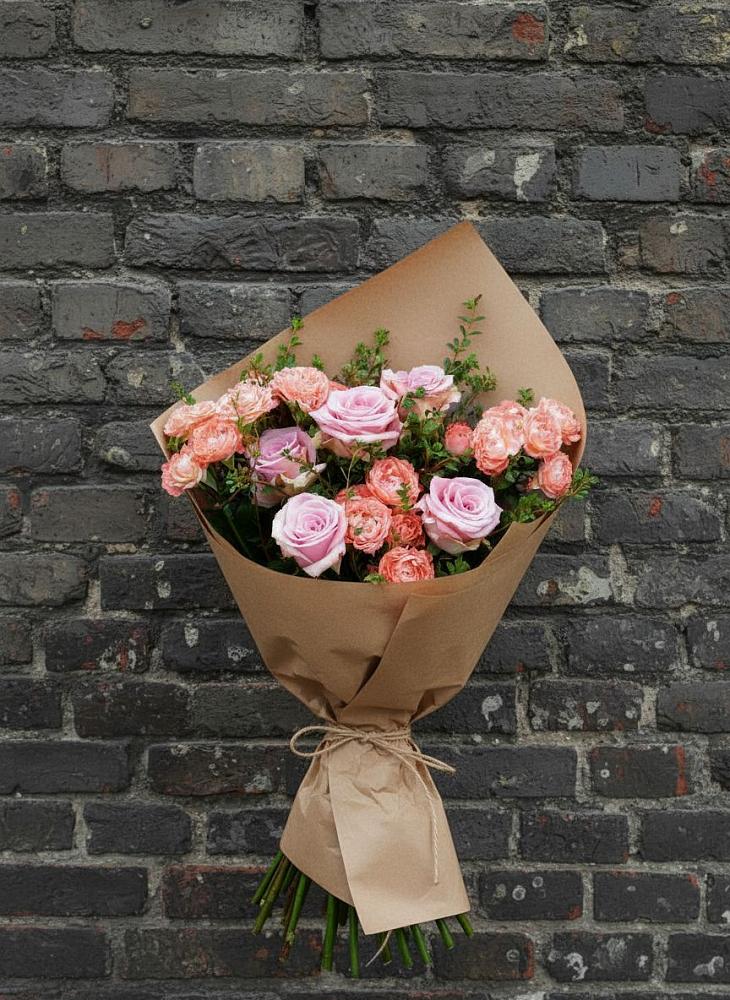 Букет цветов из: Розы в Нерль