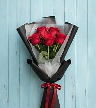 Букет цветов из:  Розы в Нерль