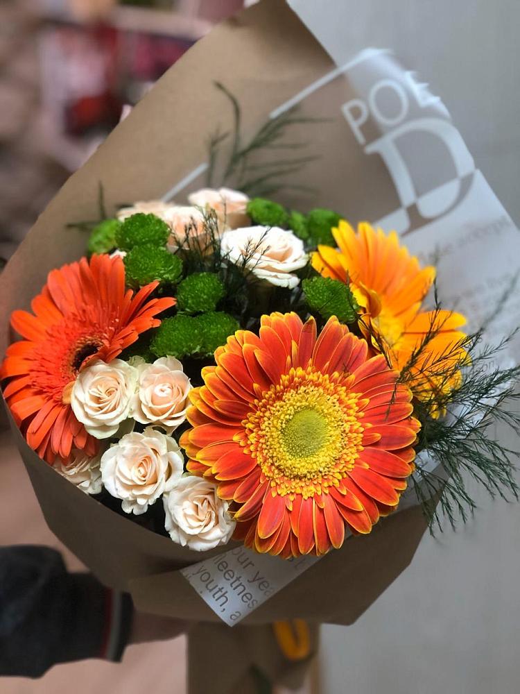 Букет цветов из: Герберы, Хризантемы и Розы в Нерль