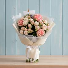 Букет цветов из:  Розы #REPLACE_PRED# Нерль